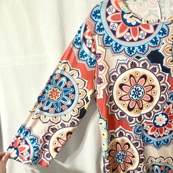 Women's XL Boho Medallion Print Tunic Dress with Pockets - Picture 6 of 9